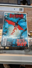 Load image into Gallery viewer, BATMAN BEYOND 2010 issues 1-6 complete mini series. (Set)(Comics)