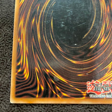 Load image into Gallery viewer, (MP) Tri-Horned Dragon 1st. Ed LDD-S000 Spanish YGO