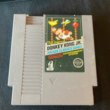 Load image into Gallery viewer, Donkey Kong JR. (Boneless) NES DTP
